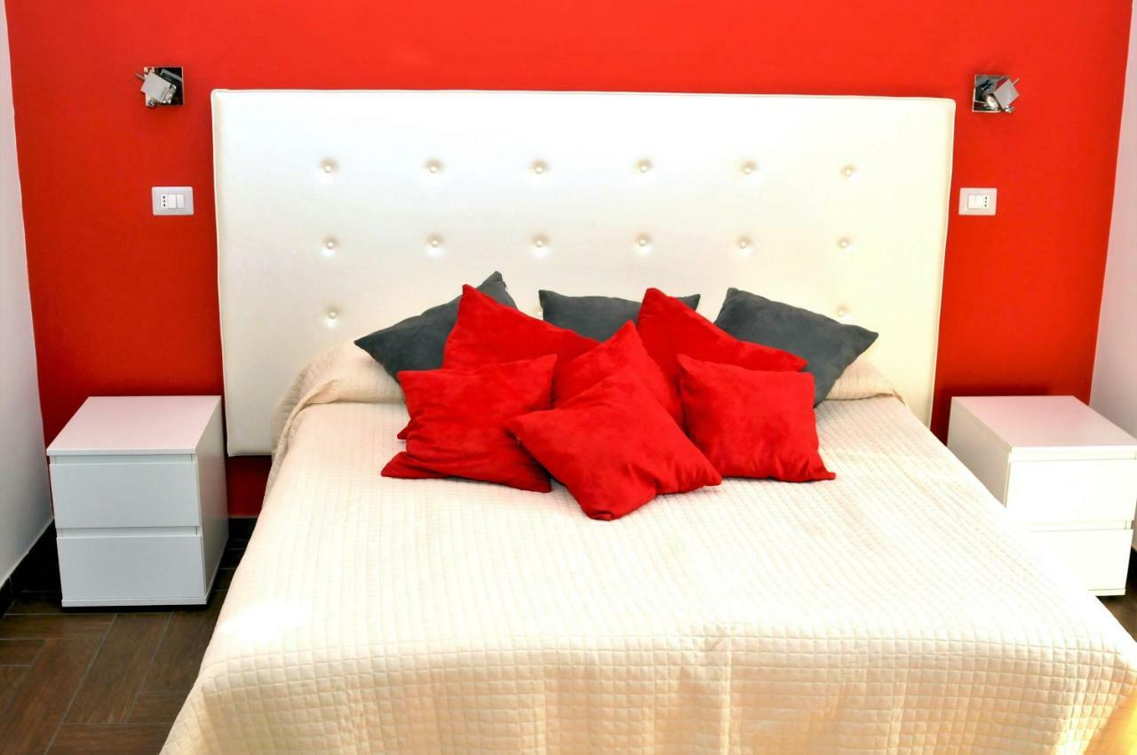 Hotel World Wide Bed - Prenestino à Rome Extérieur photo