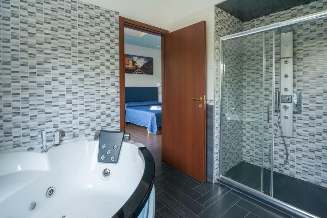 Hotel World Wide Bed - Prenestino à Rome Extérieur photo